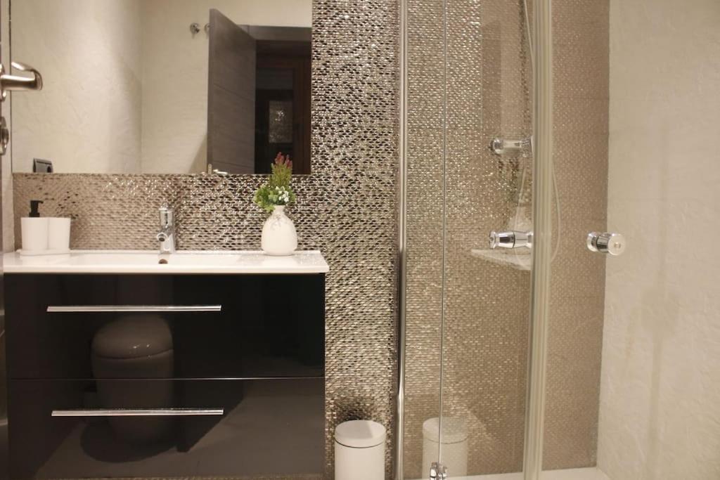 Taracea Suites Plaza Nueva Granada Bagian luar foto